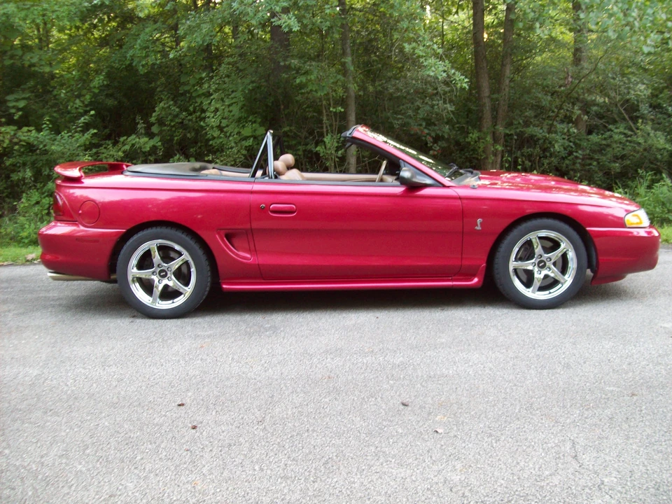 1998 Ford SN95 Mustang Cobra - Image 2 of 31