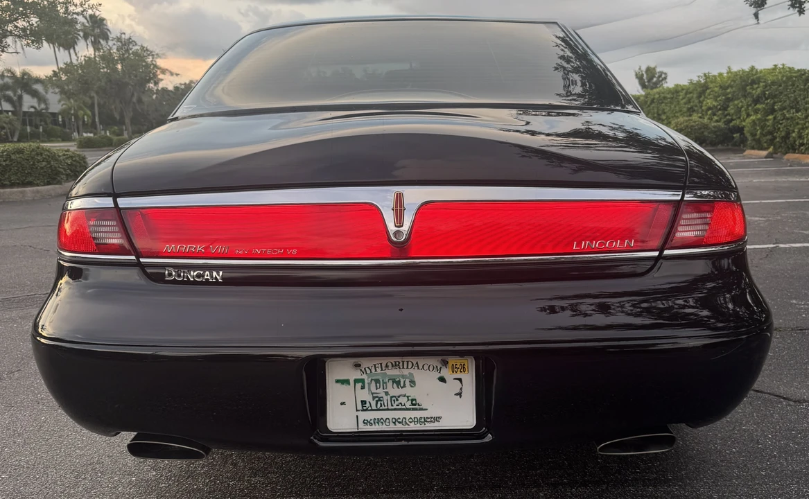 1998 Lincoln Continental Mark VIII - Image 22 of 23