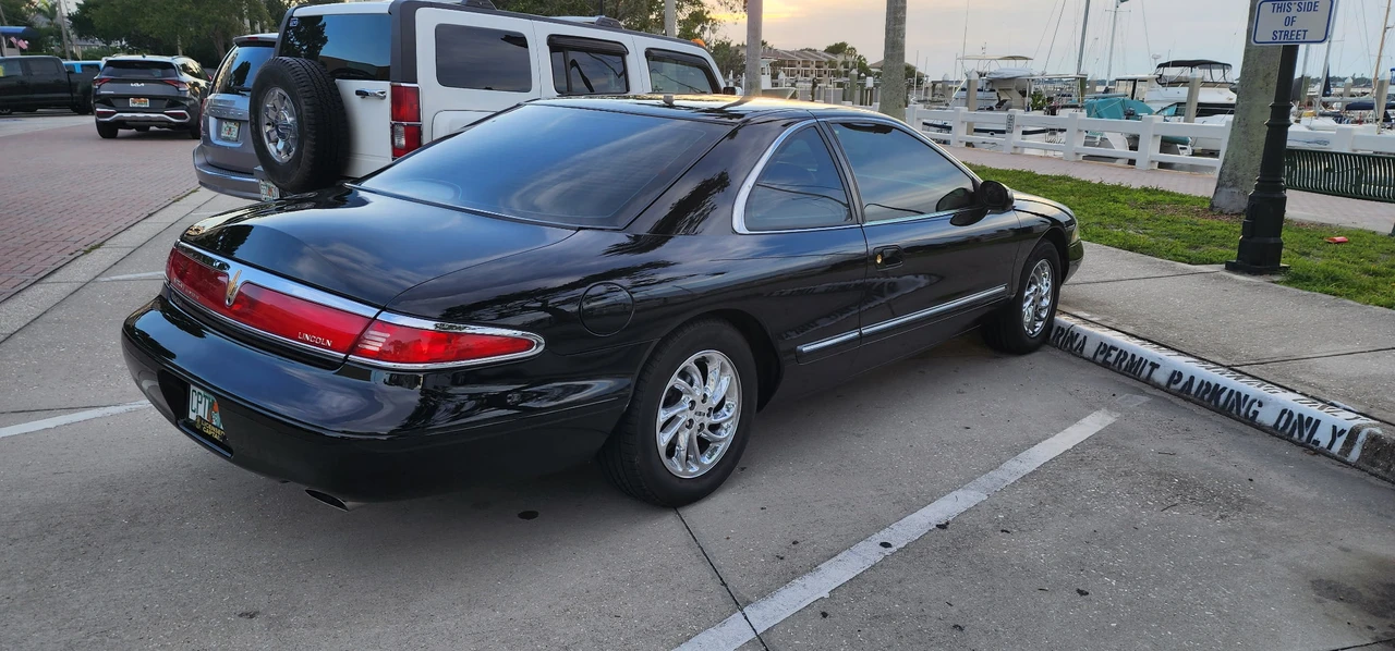 1998 Lincoln Continental Mark VIII - Image 7 of 23
