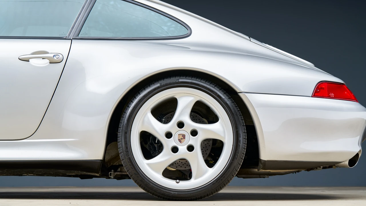 1998 Porsche 993 Carrera - Image 23 of 31