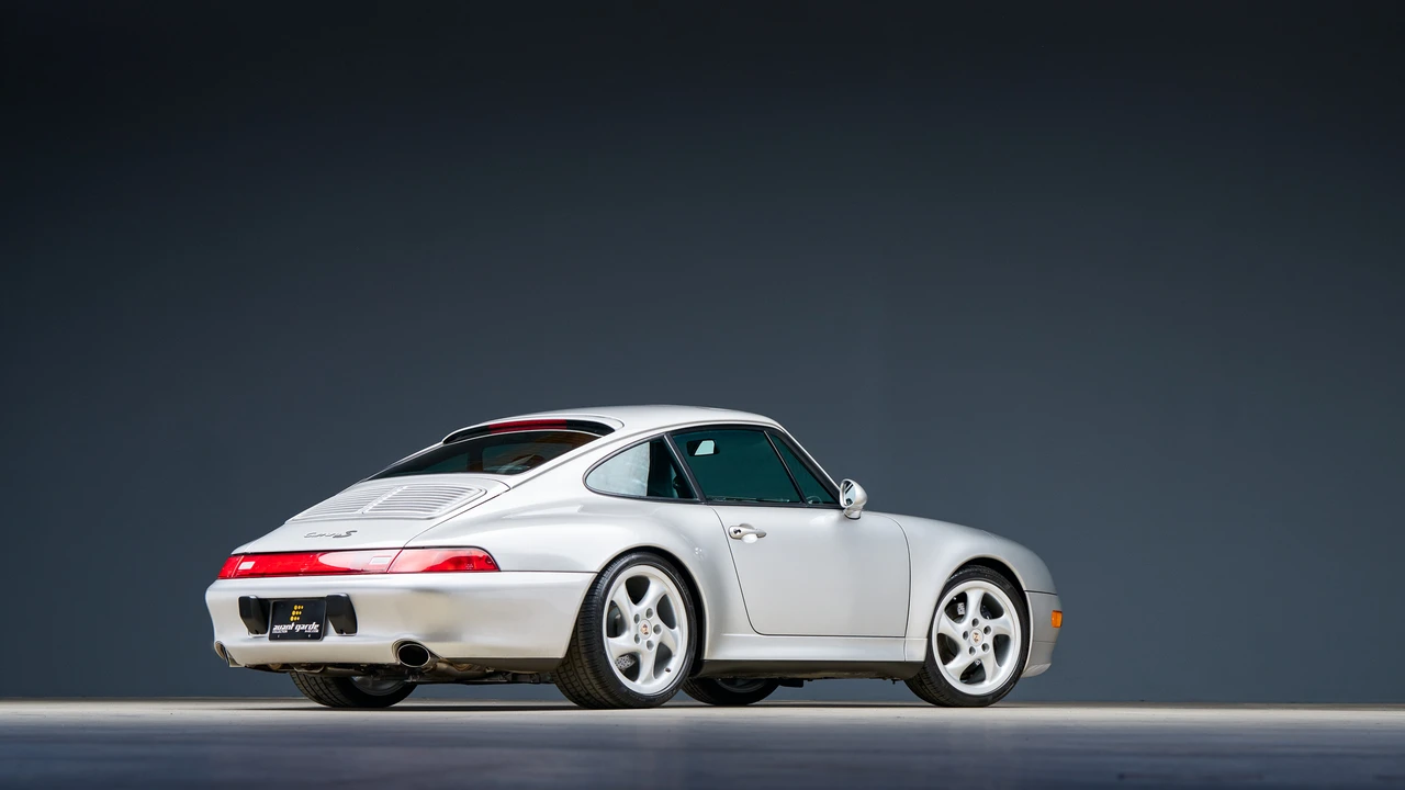 1998 Porsche 993 Carrera - Image 13 of 31