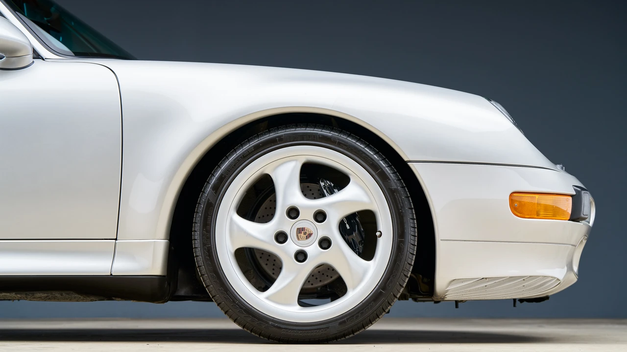 1998 Porsche 993 Carrera - Image 25 of 31