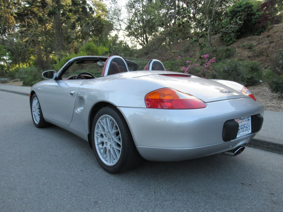 1998 Porsche 986 Boxster - Image 10 of 31
