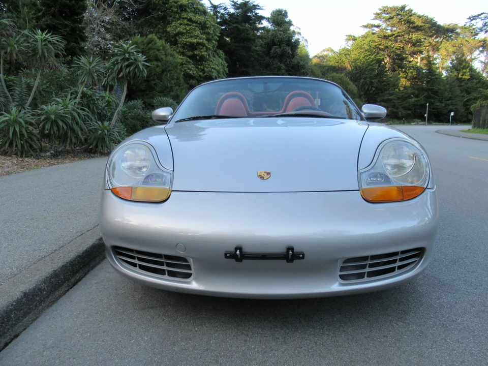 1998 Porsche 986 Boxster - Image 13 of 31