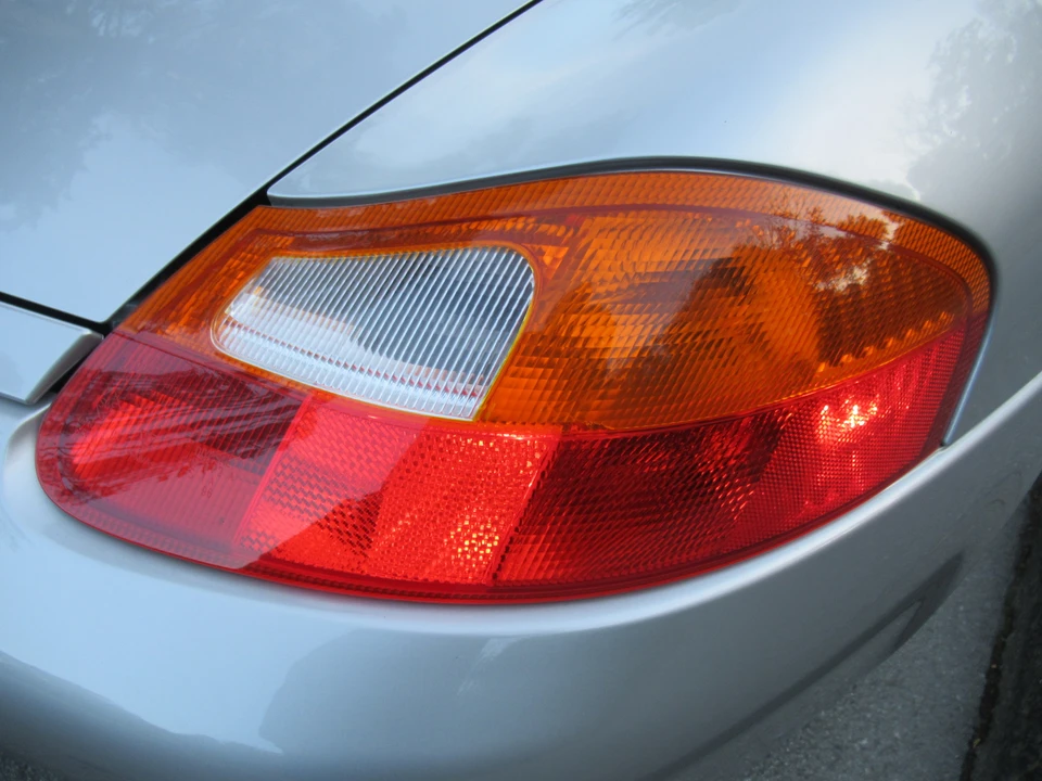1998 Porsche 986 Boxster - Image 28 of 31