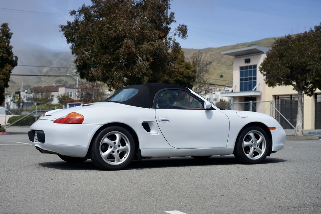 1998 Porsche 986 Boxster - Image 26 of 31