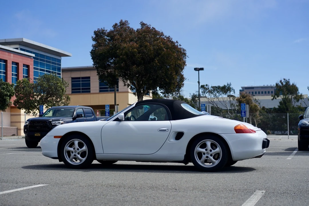 1998 Porsche 986 Boxster - Image 19 of 31