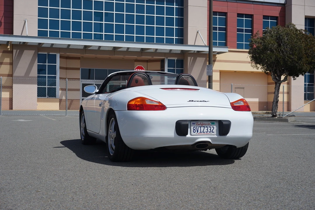 1998 Porsche 986 Boxster - Image 9 of 31