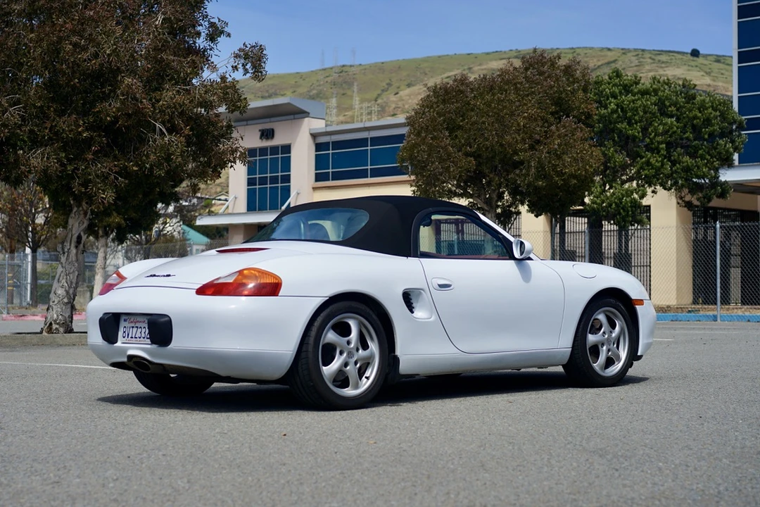 1998 Porsche 986 Boxster - Image 25 of 31