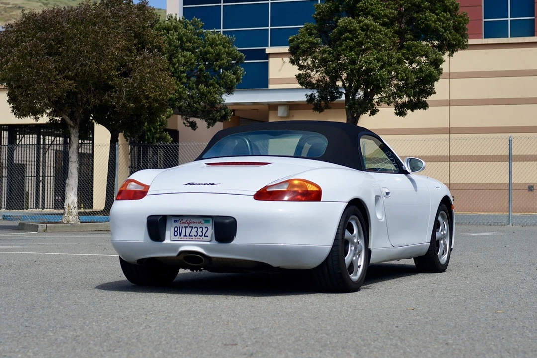 1998 Porsche 986 Boxster - Image 23 of 31