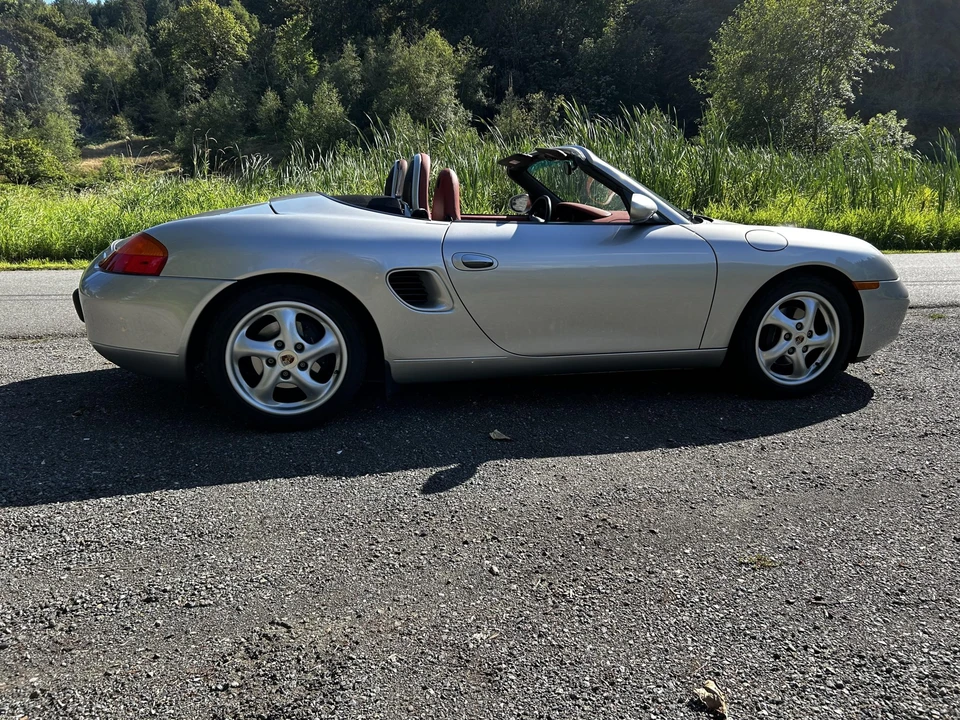 1998 Porsche 986 Boxster - Image 19 of 31