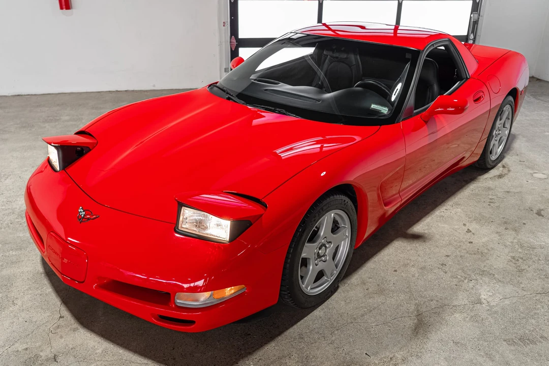 1999 Chevrolet Corvette C5 - Image 2 of 31