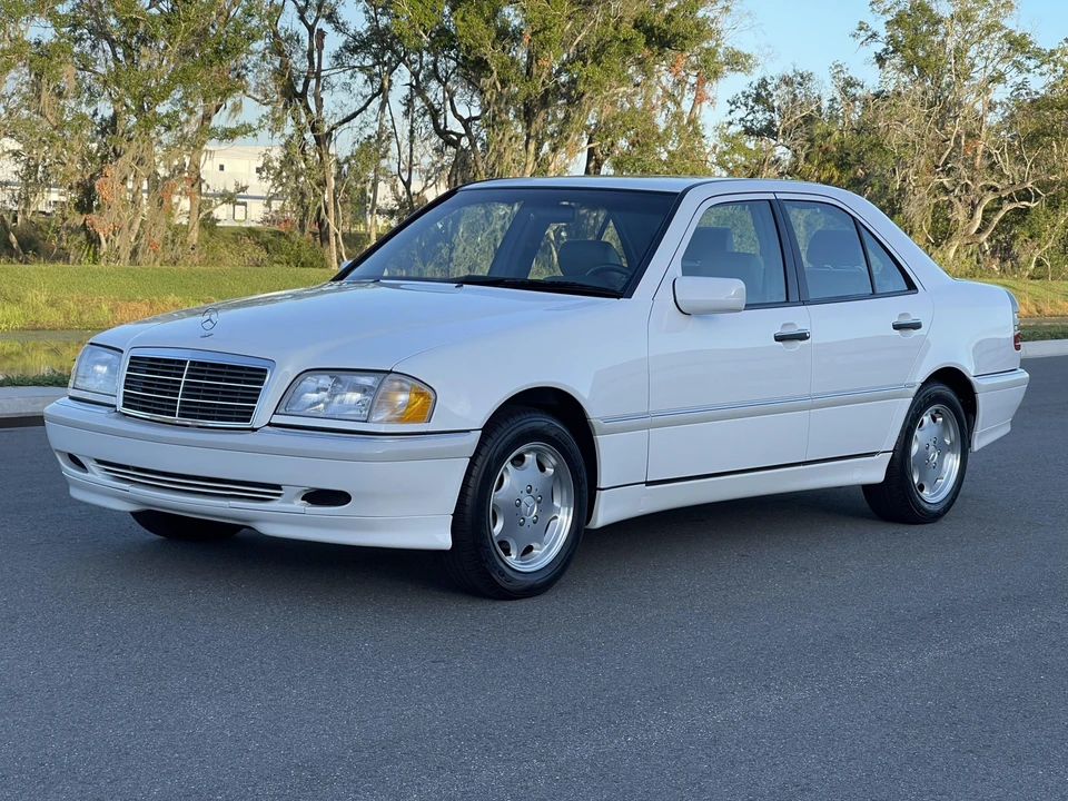 1999 Mercedes-Benz W202 C-Class - Image 29 of 31