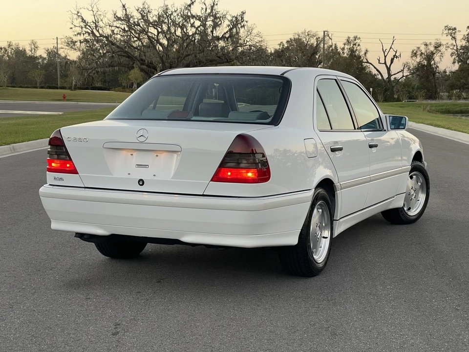 1999 Mercedes-Benz W202 C-Class - Image 19 of 31