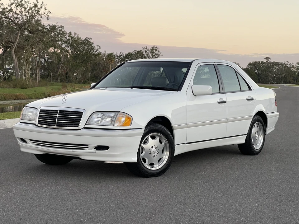 1999 Mercedes-Benz W202 C-Class - Image 4 of 31