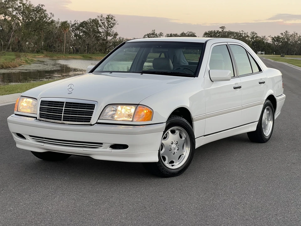 1999 Mercedes-Benz W202 C-Class - Image 9 of 31