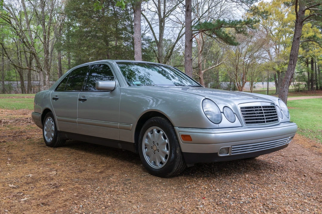 1999 Mercedes-Benz W210 E-Class - Image 14 of 31