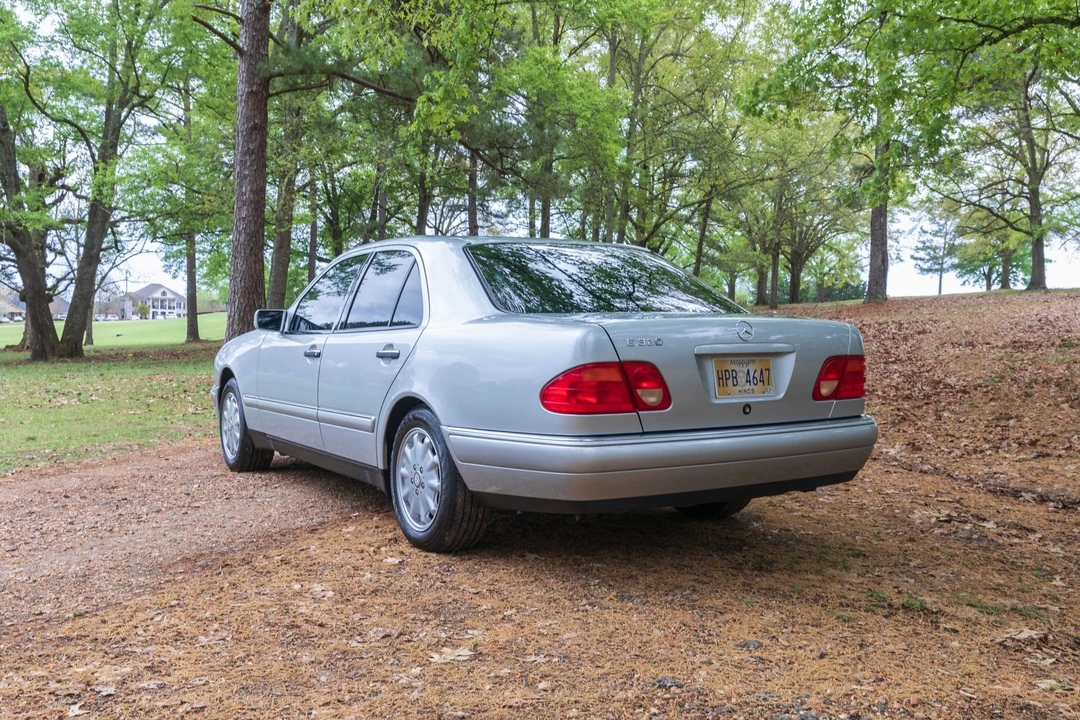 1999 Mercedes-Benz W210 E-Class - Image 25 of 31