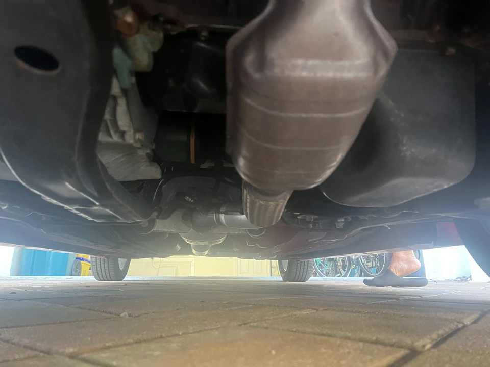 1999 Mitsubishi Eclipse 2nd Gen - Image 29 of 31