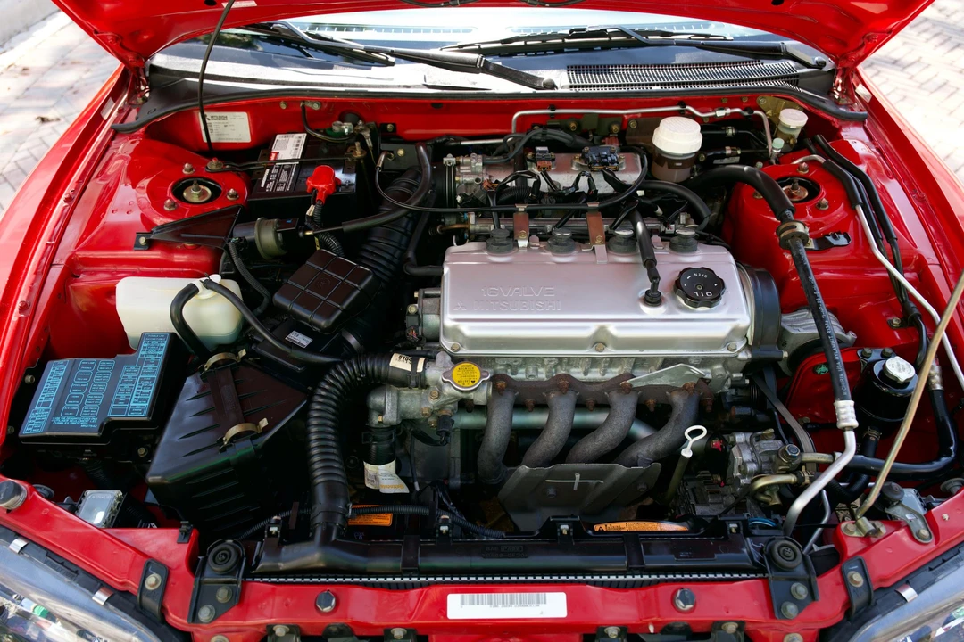 1999 Mitsubishi Eclipse 2nd Gen - Image 26 of 31