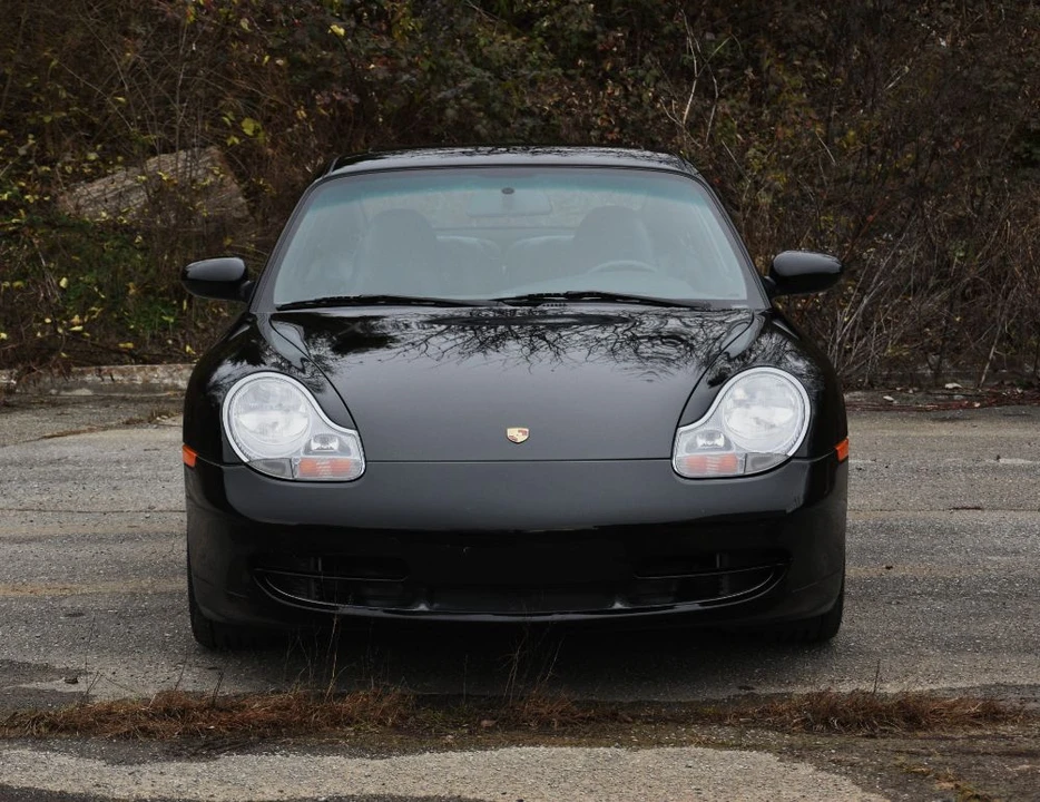 1999 Porsche 996 Carrera - Image 26 of 31