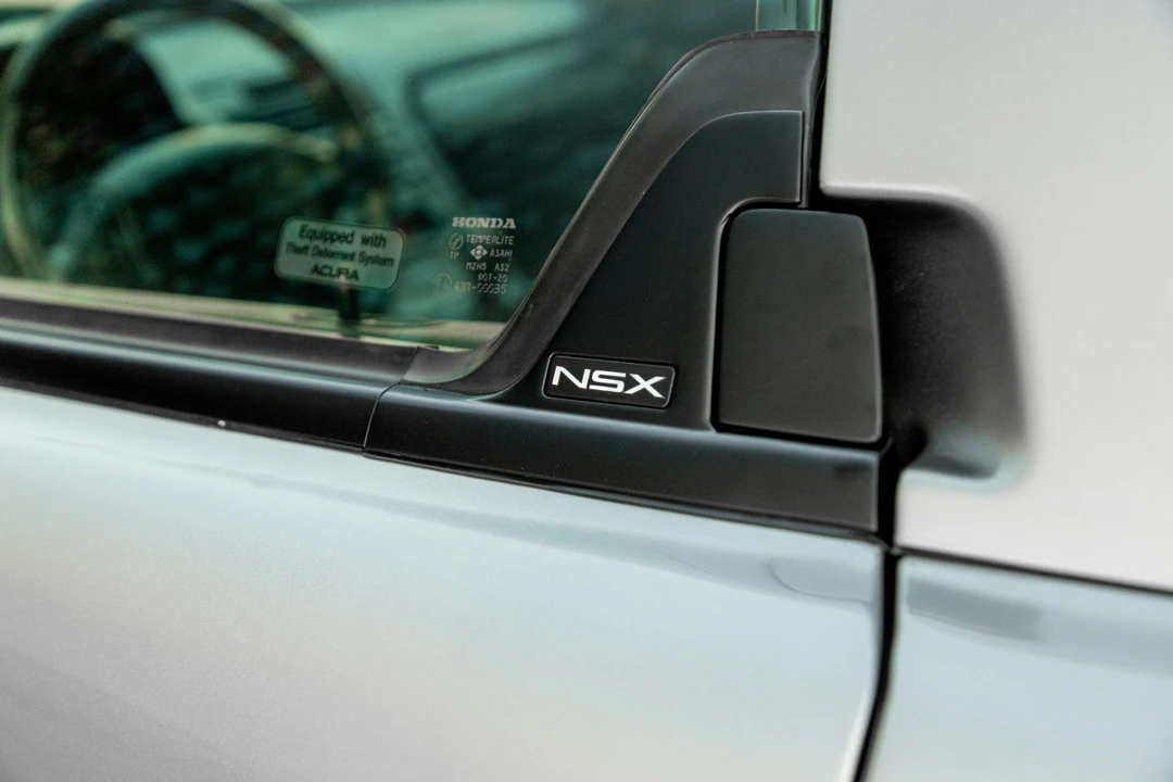 2000 Acura NA2 NSX - Image 28 of 31