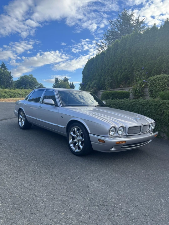 2000 Jaguar X308 XJR - Image 11 of 31