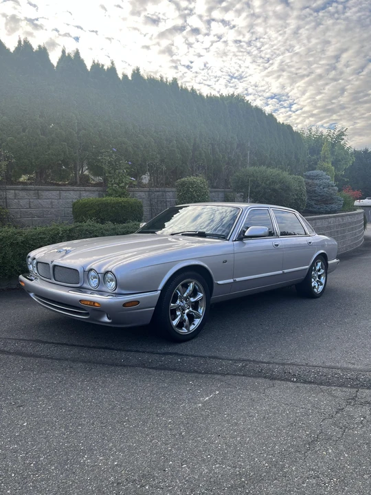 2000 Jaguar X308 XJR - Image 2 of 31