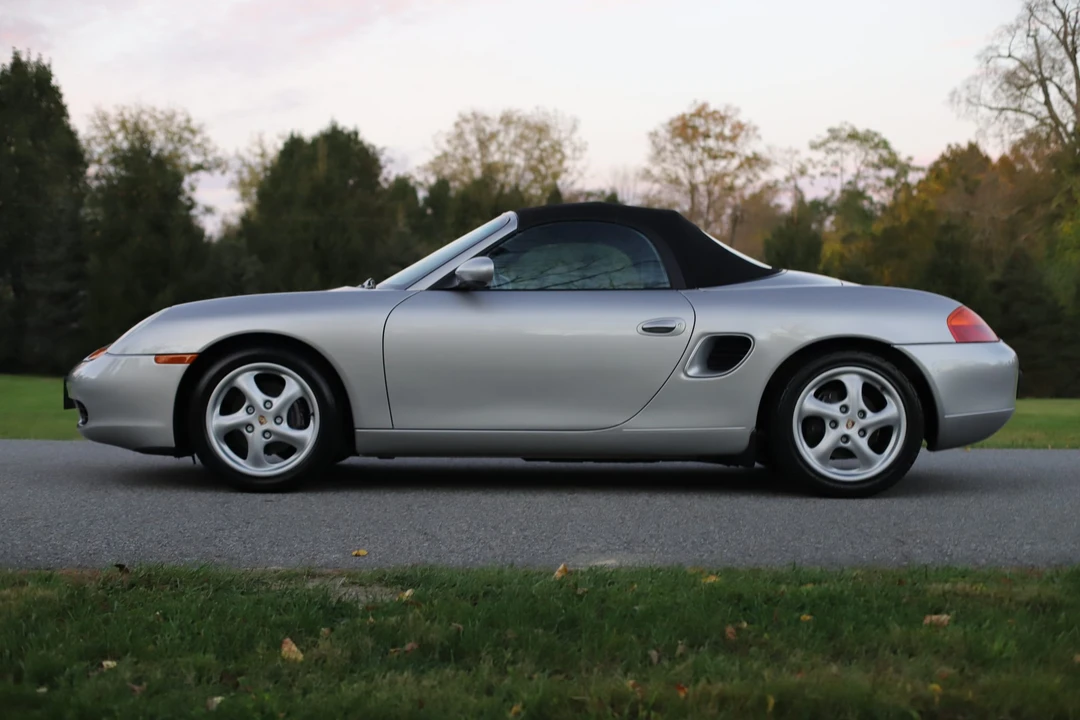 2000 Porsche 986 Boxster - Image 7 of 31