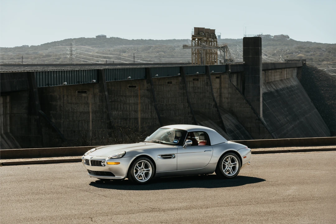 2001 BMW Z8 - Image 16 of 31