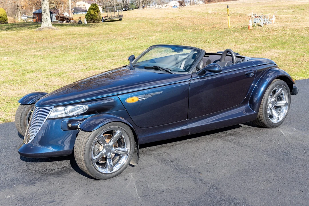 2001 Plymouth Prowler - Image 2 of 31