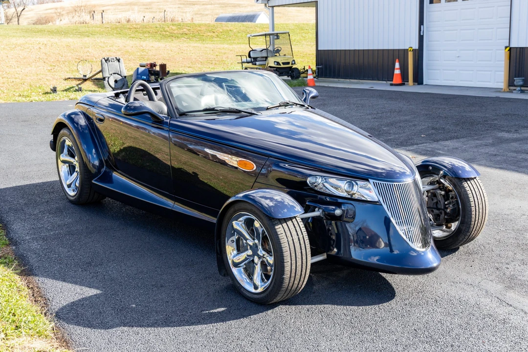 2001 Plymouth Prowler - Image 8 of 31