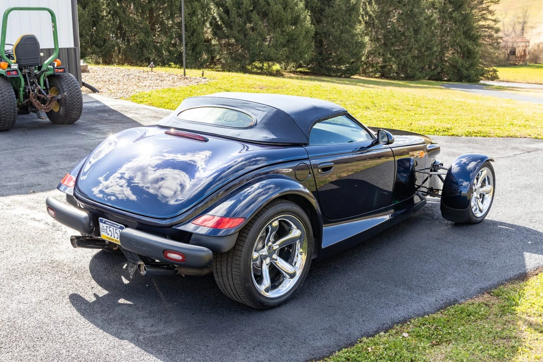 2001 Plymouth Prowler - Image 14 of 31