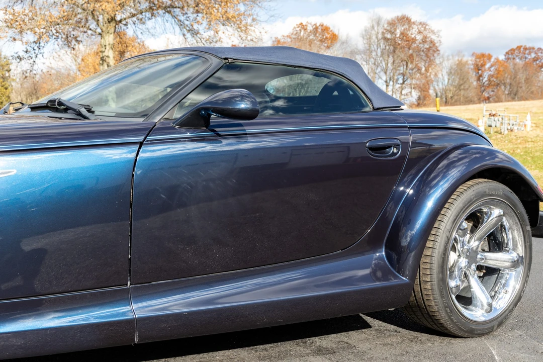 2001 Plymouth Prowler - Image 21 of 31