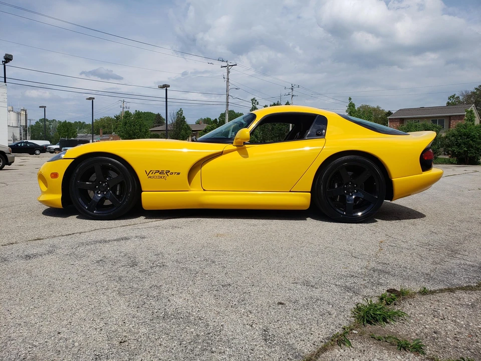 2001 Dodge Viper ACR 2nd Gen - Image 19 of 31
