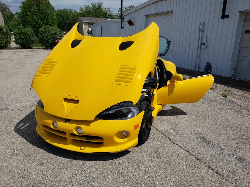 2001 Dodge Viper ACR 2nd Gen - Image 14 of 31