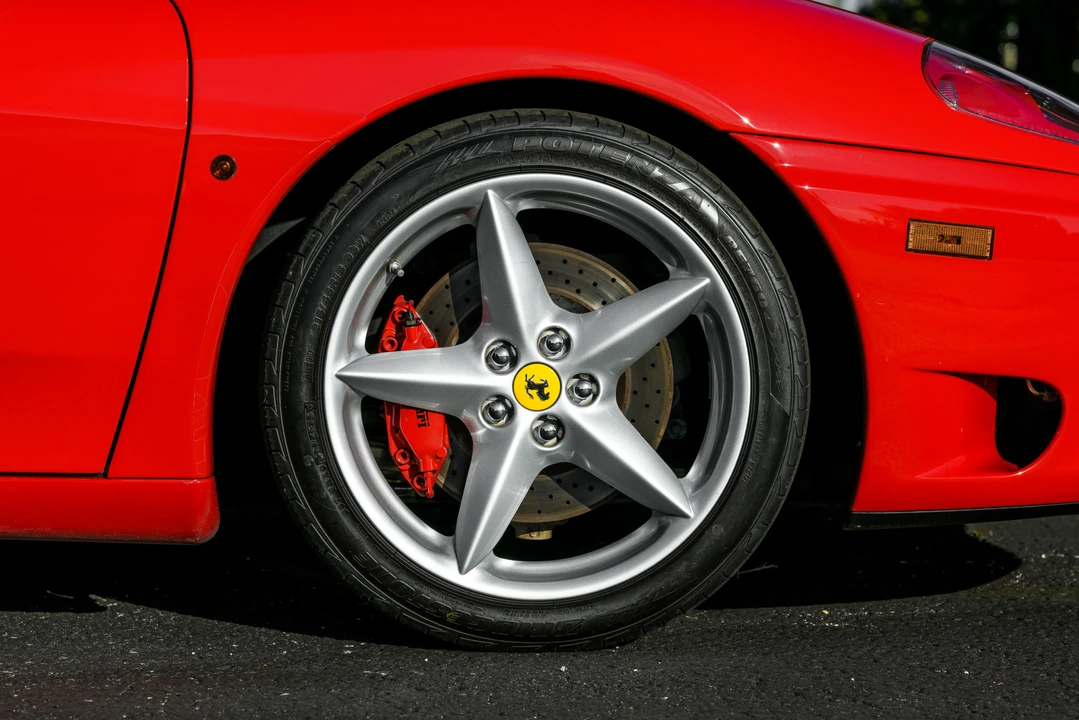 2001 Ferrari 360 Modena - Image 28 of 31
