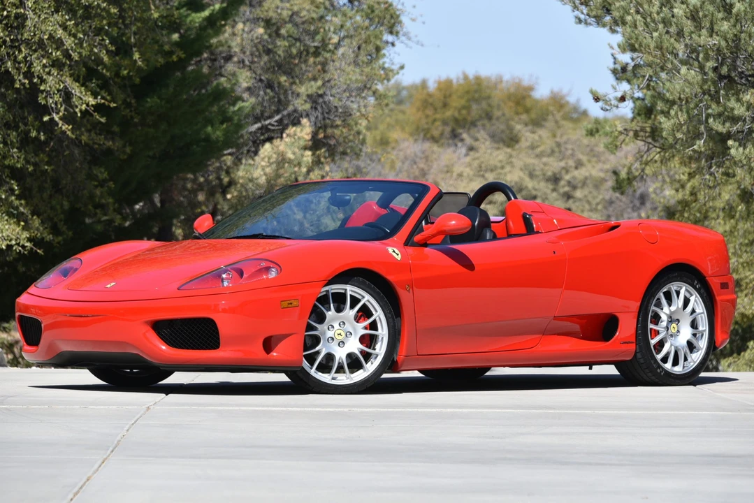 2001 Ferrari 360 Spider - Image 2 of 31