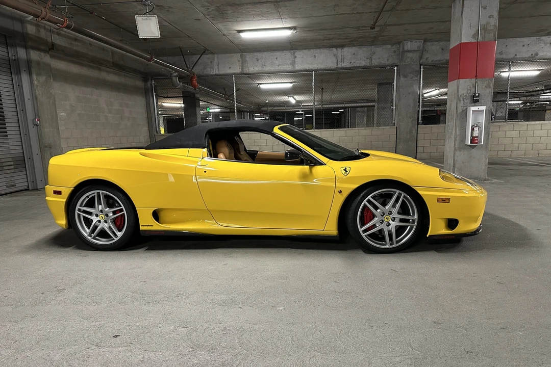 2001 Ferrari 360 Spider - Image 23 of 31