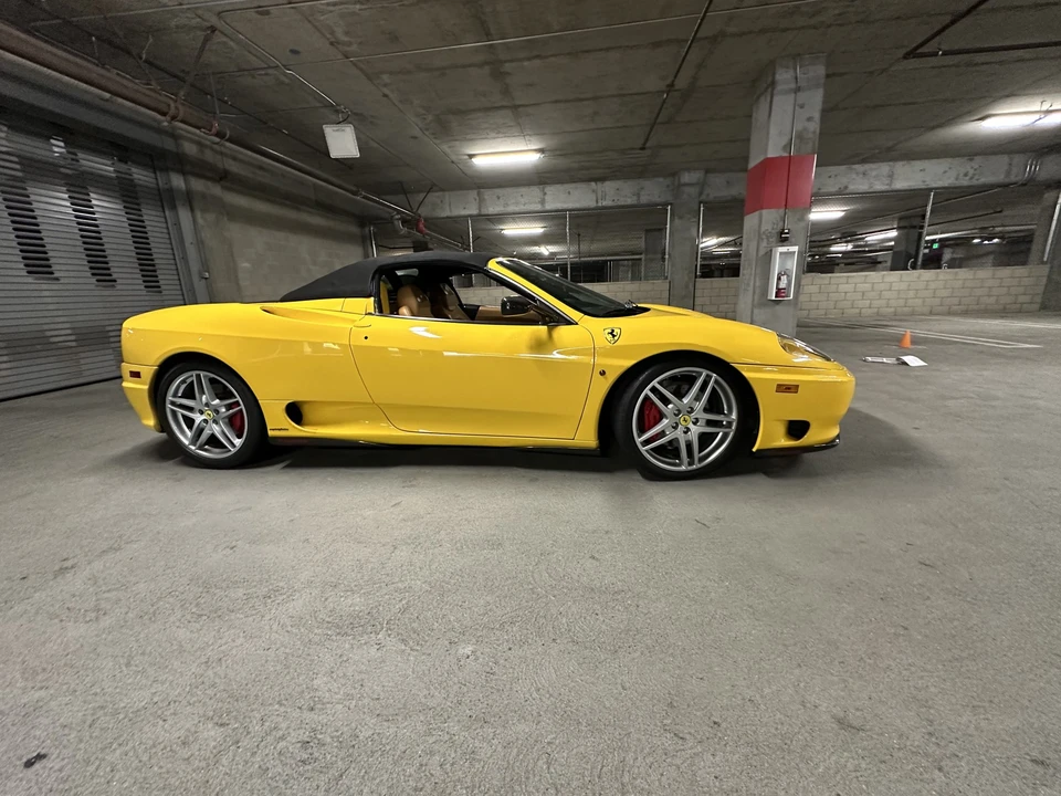 2001 Ferrari 360 Spider - Image 24 of 31