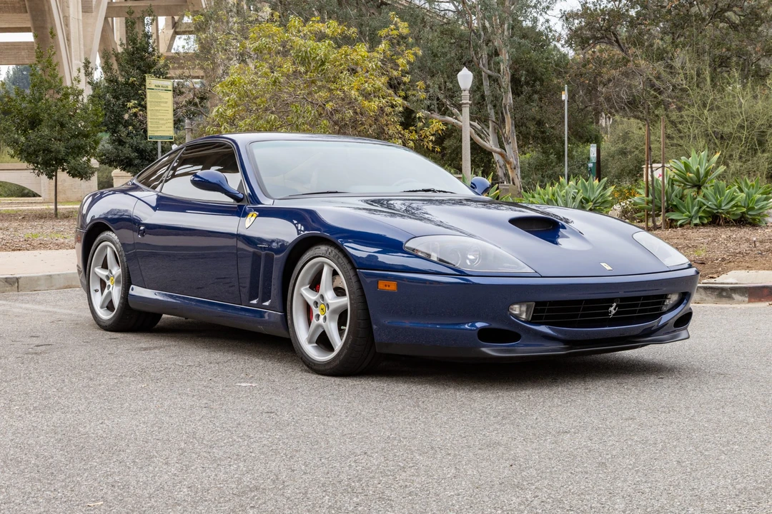 2001 Ferrari 550 Maranello - Image 2 of 31