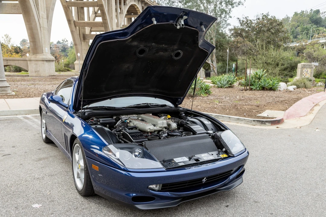 2001 Ferrari 550 Maranello - Image 13 of 31