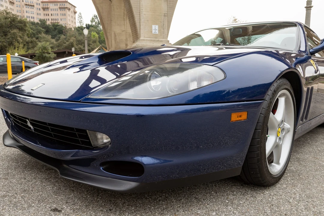 2001 Ferrari 550 Maranello - Image 16 of 31