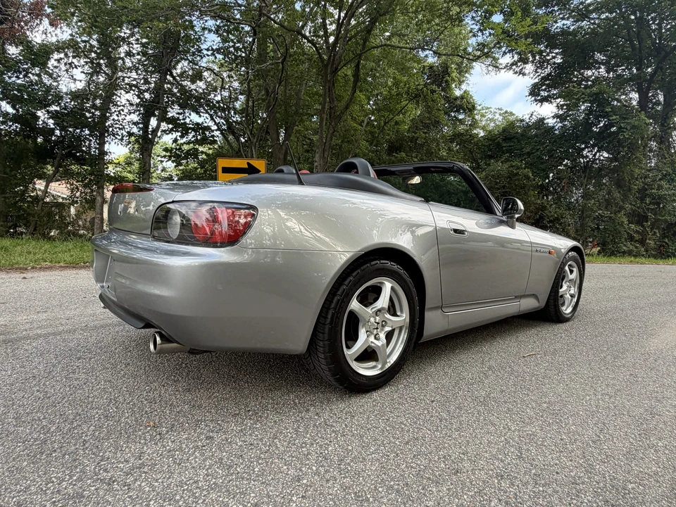 2001 Honda AP1 S2000 - Image 16 of 31