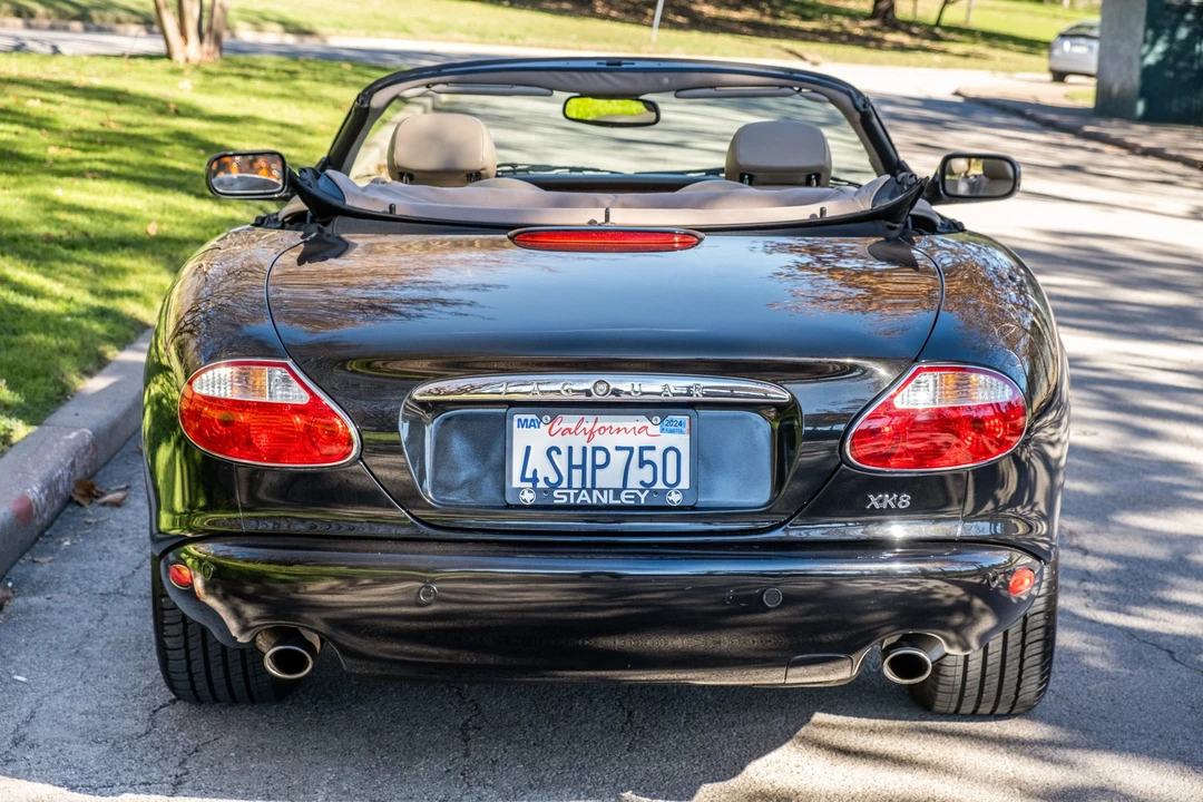 2001 Jaguar X100 XK8 - Image 6 of 31
