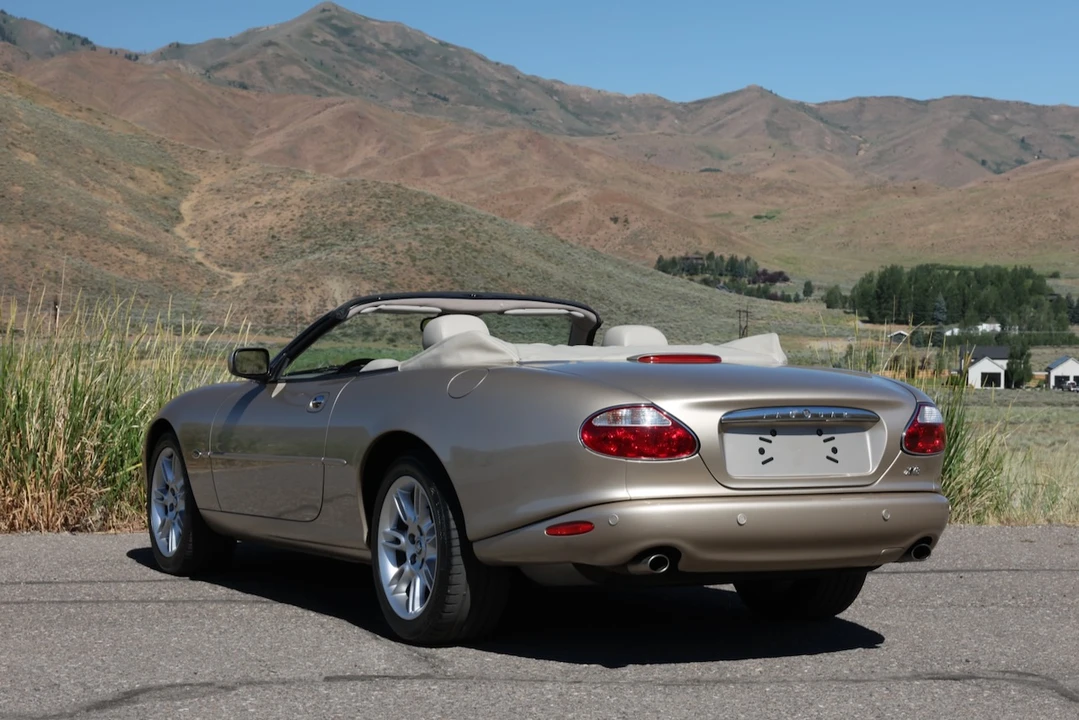 2001 Jaguar X100 XK8 - Image 30 of 31