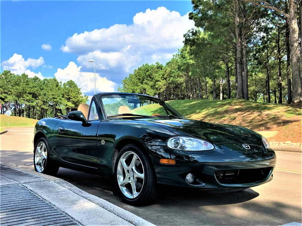 2001 Mazda NB MX-5 Miata - Image 16 of 31