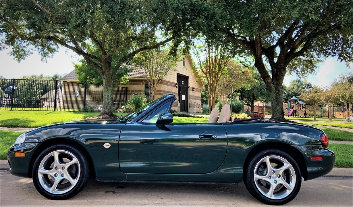 2001 Mazda NB MX-5 Miata - Image 5 of 31
