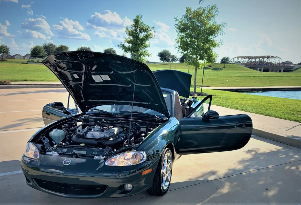 2001 Mazda NB MX-5 Miata - Image 21 of 31