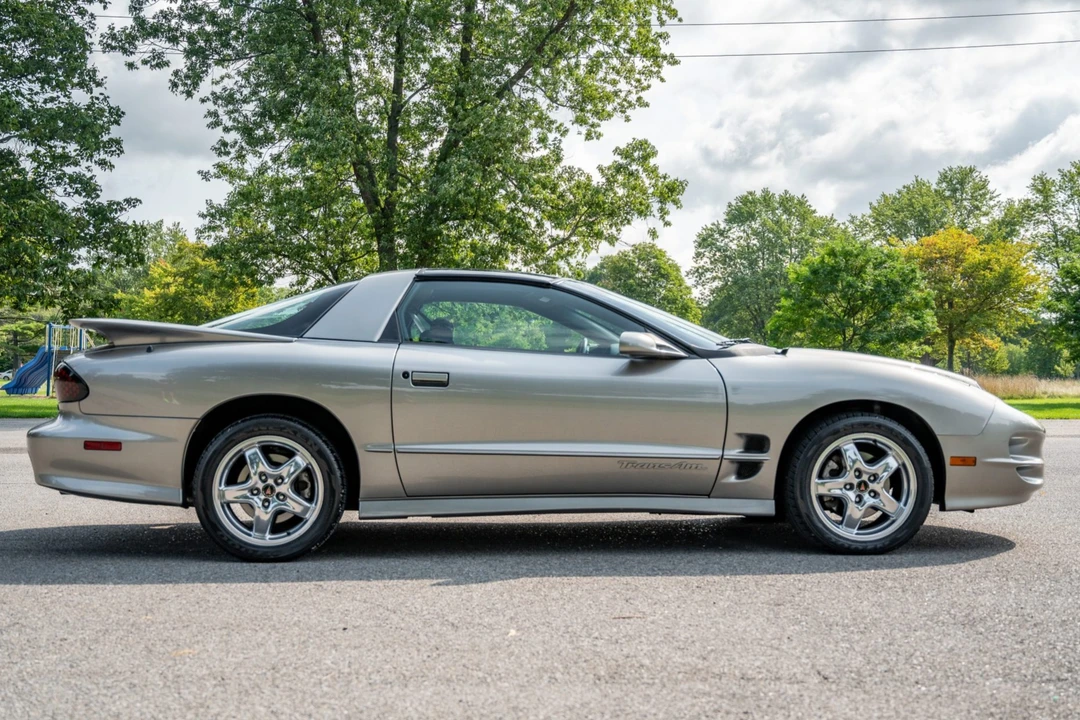 2001 Pontiac Firebird Trans Am 4th Gen - Image 4 of 31